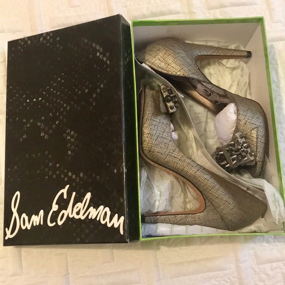 🎉 HP 🎉 NEW in Box SAM EDELMAN LORNA HEELS SIZE 8 - Picture 2 of 8